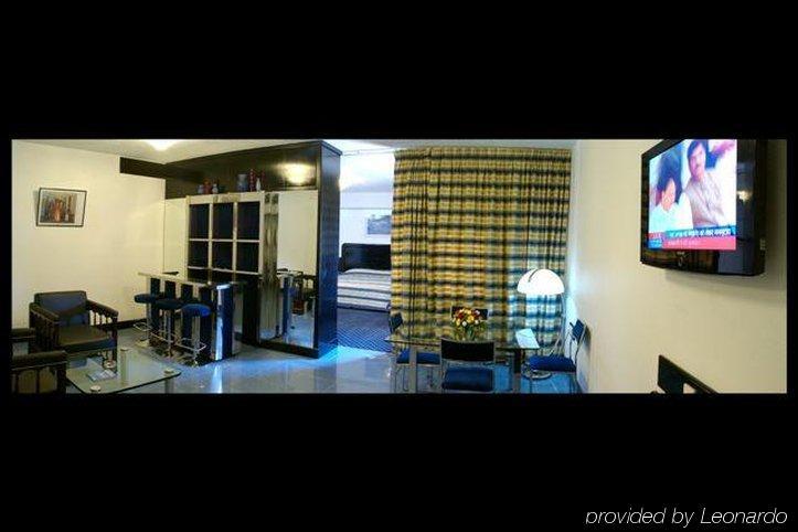 Grand Astoria Hotel Дубай Интерьер фото